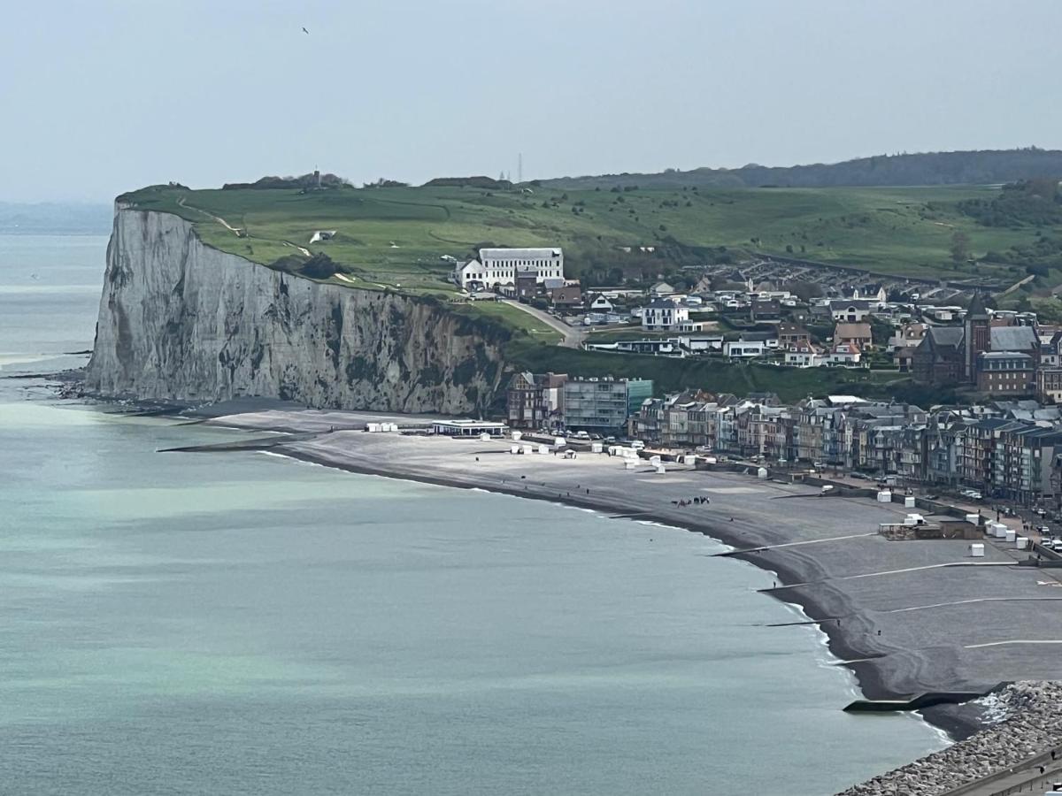 Villa Saint Jacques, Appart La Mer Le Tréport Buitenkant foto